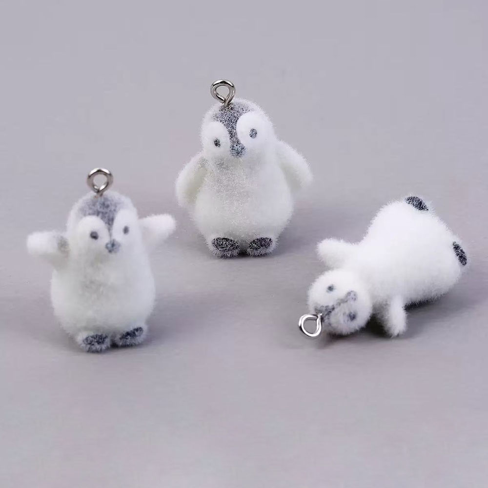 Resin Art Essentials - 5 pcs Gantungan Resin Bentuk Penguin