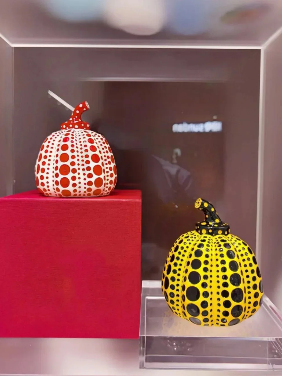 Patung Labu Kusama Yayoi Seni  - Resin Art Ocean ulasan dan harga